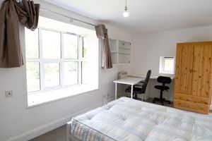 Photo 17- click for photo gallery